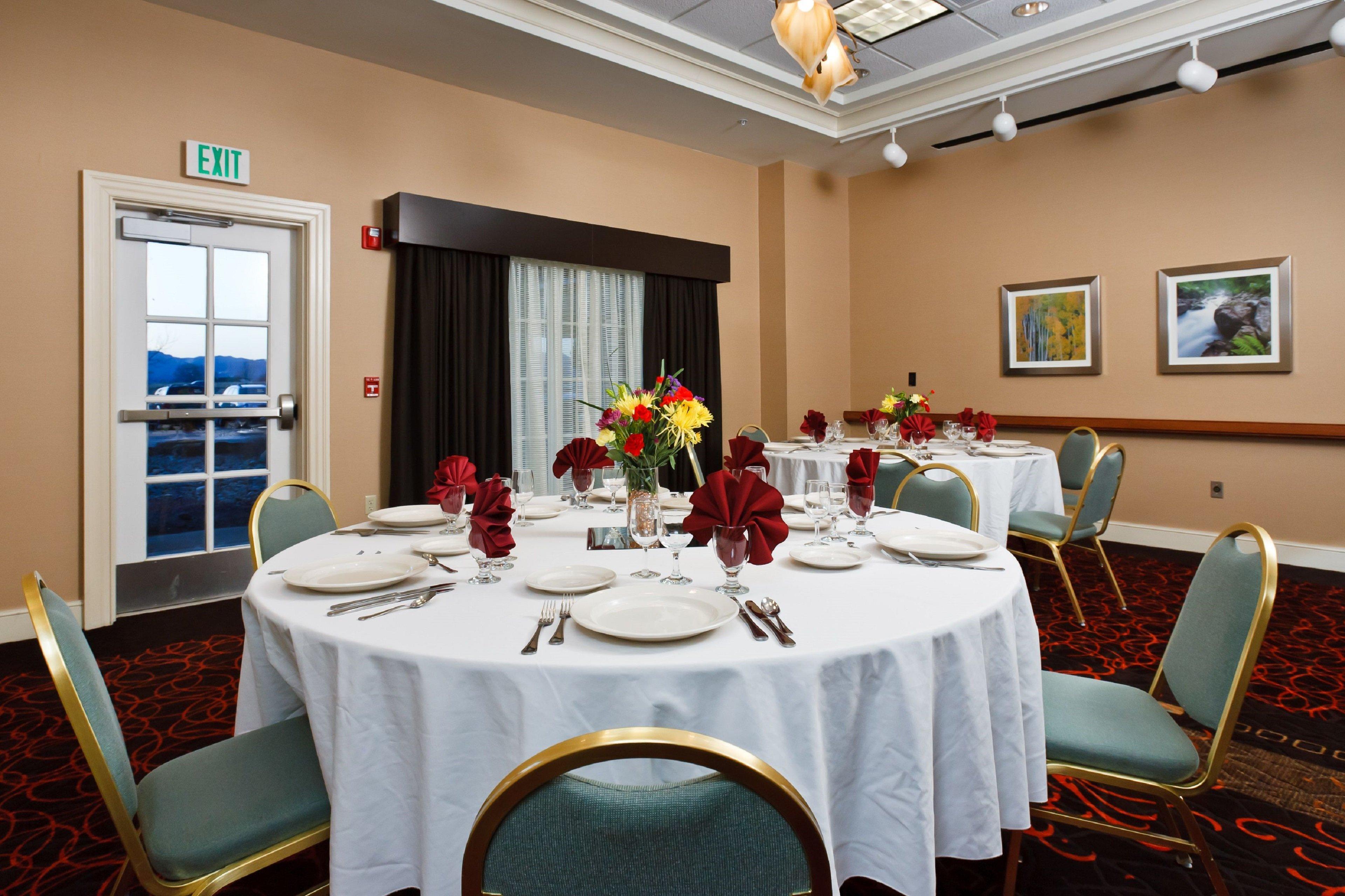 Holiday Inn Colorado Springs - Airport By Ihg Екстериор снимка