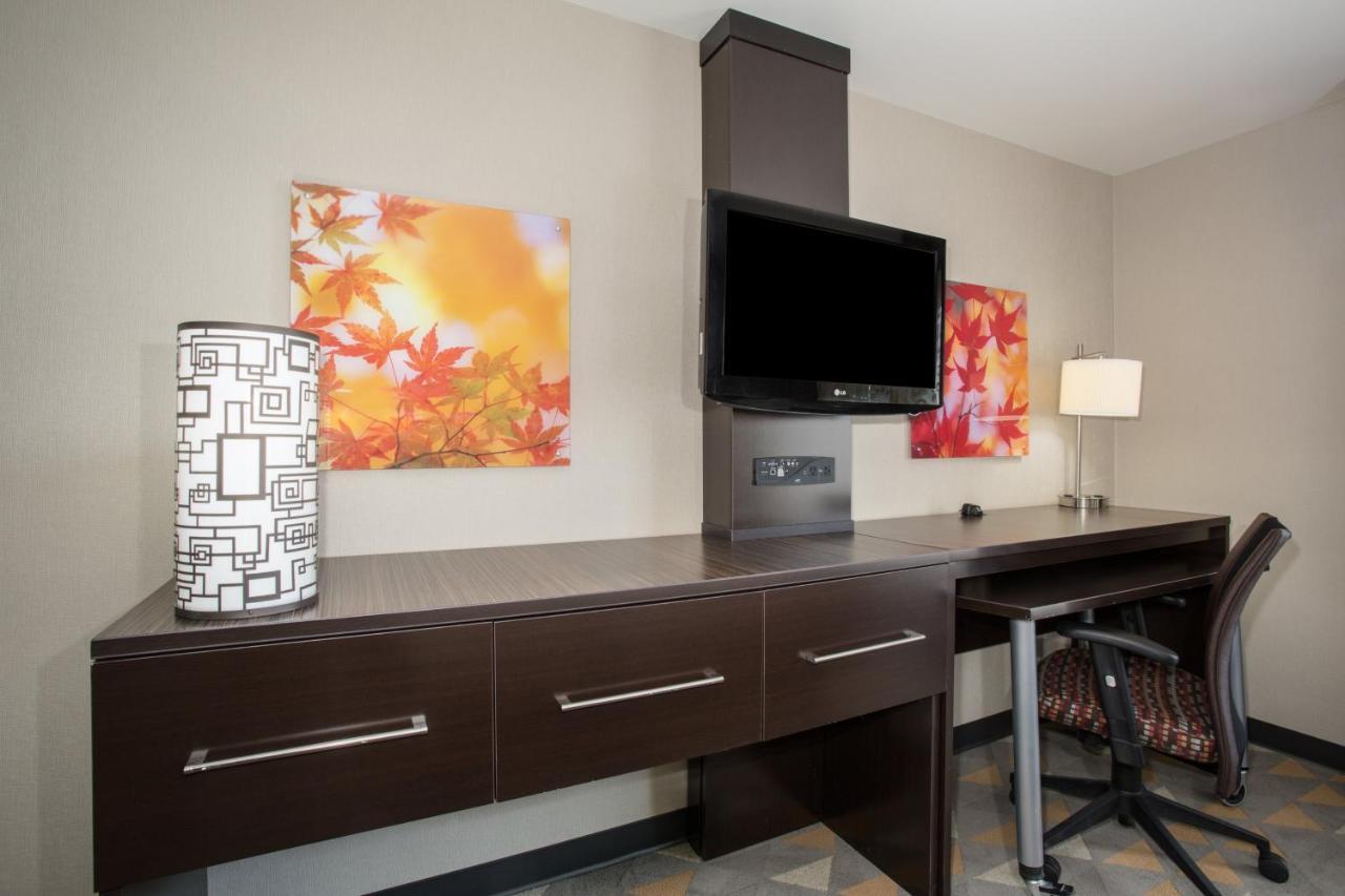 Holiday Inn Colorado Springs - Airport By Ihg Екстериор снимка